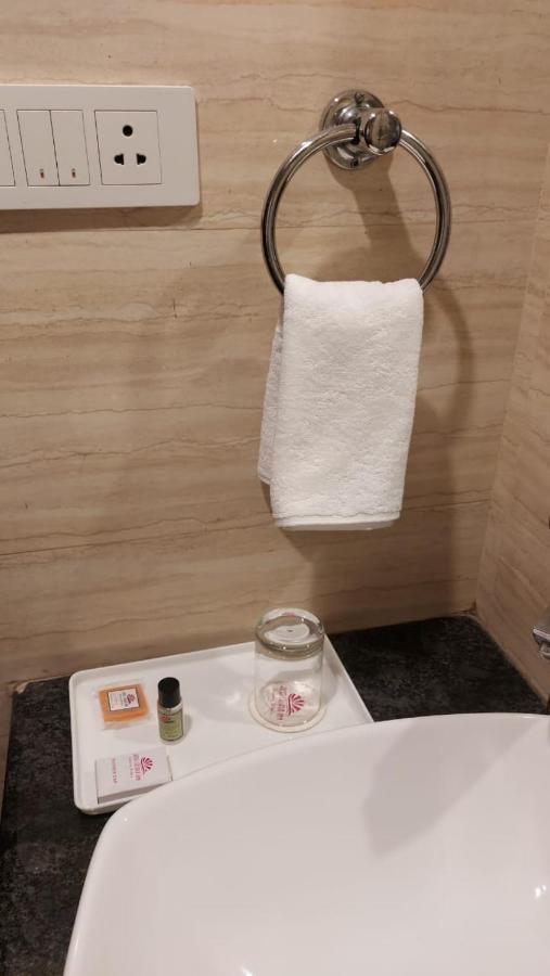 Hotel Casaya Inn Chinhat Luaran gambar