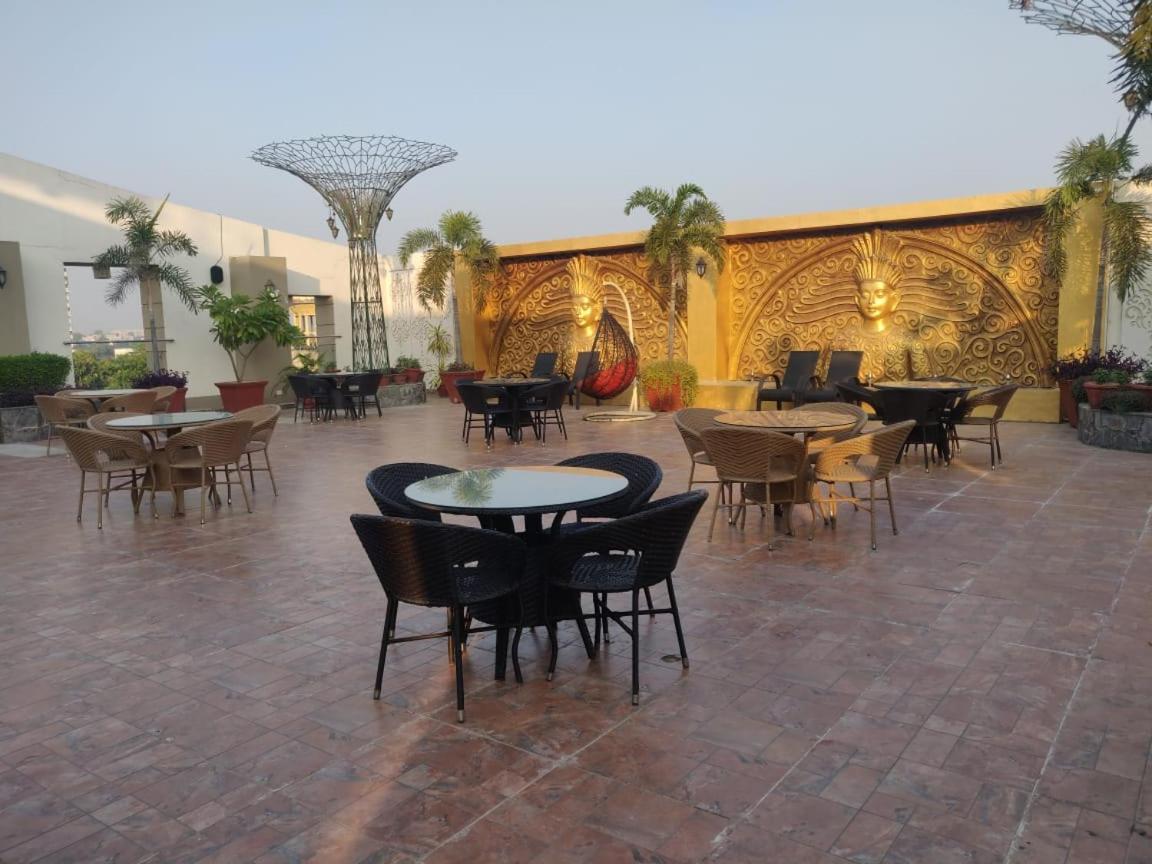 Hotel Casaya Inn Chinhat Luaran gambar